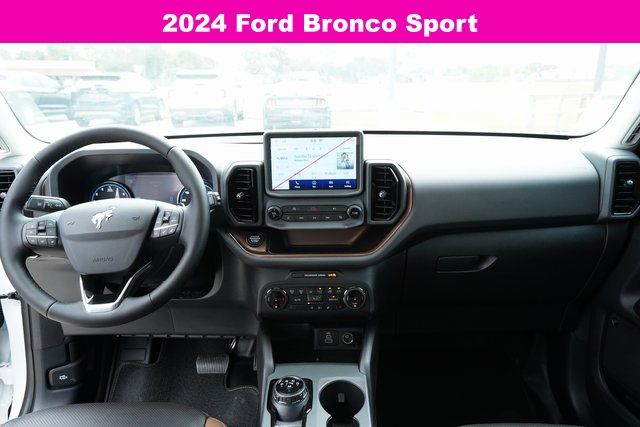2024 Ford Bronco Sport Badlands photo 13