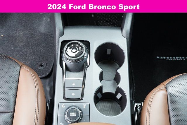2024 Ford Bronco Sport Badlands photo 16