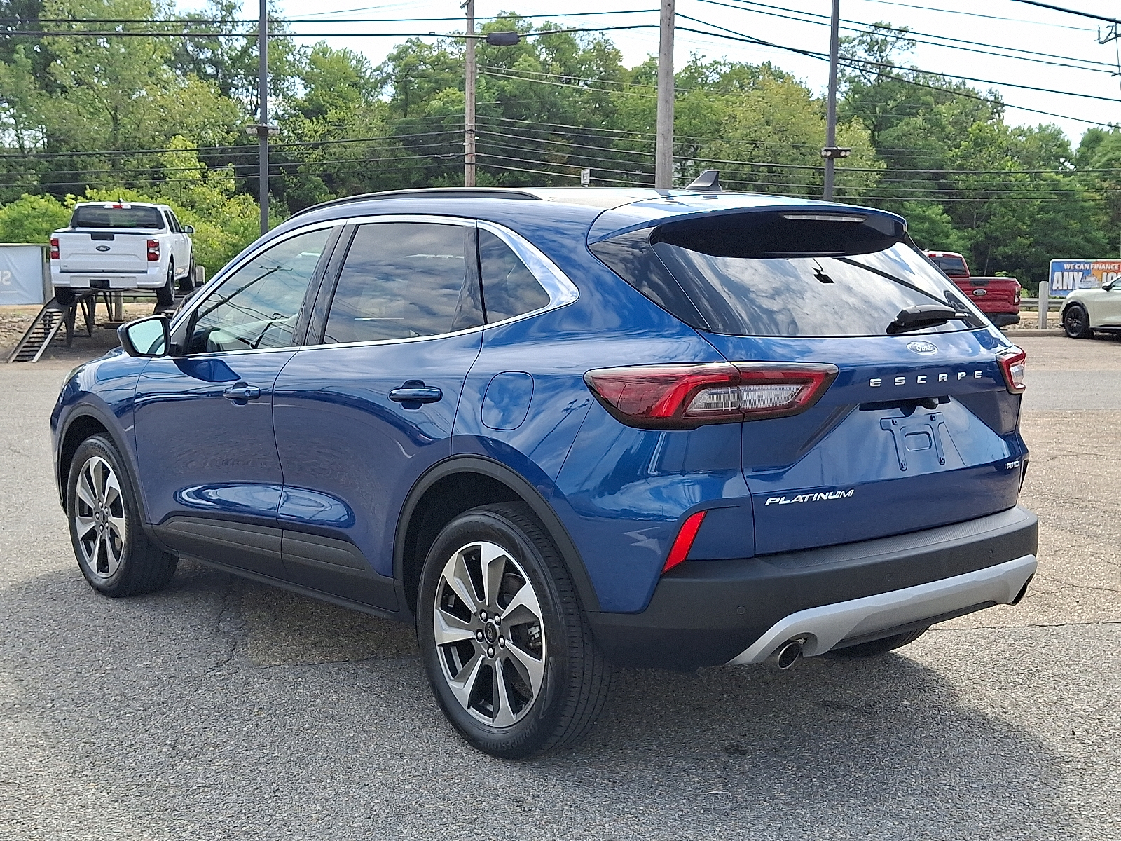 2023 Ford Escape Platinum photo 4