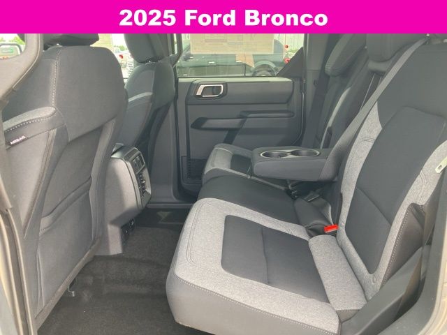 2025 Ford Bronco Big Bend photo 18
