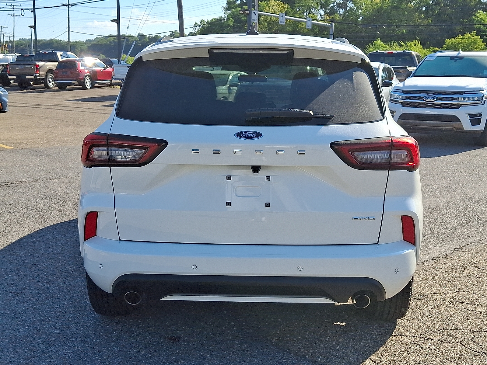 2024 Ford Escape ST-Line photo 3