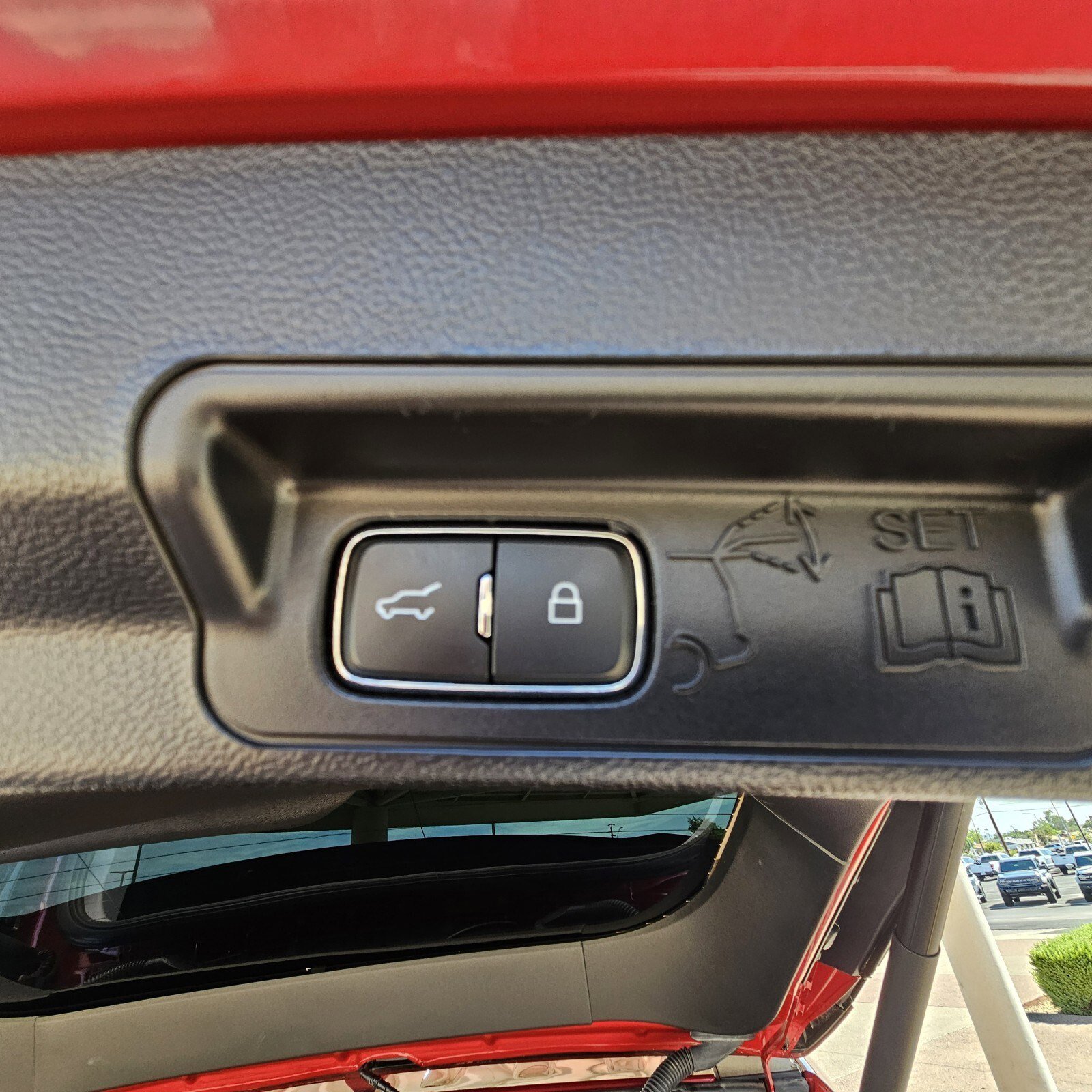 2021 Ford Explorer XLT photo 15
