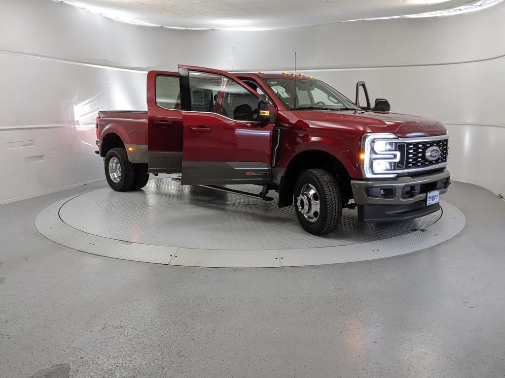 2026 Ford F-350 King Ranch photo 7