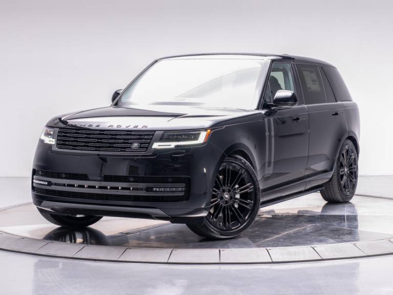 2025 Land Rover Range Rover P400 SE 7 Seat
