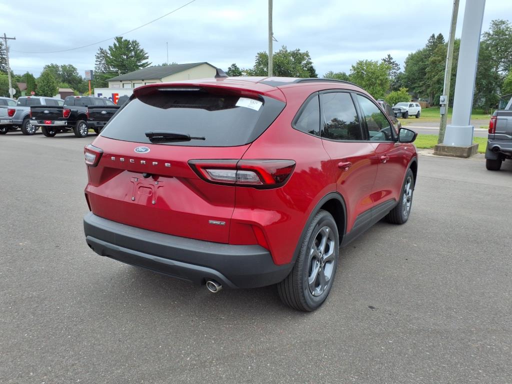 2025 Ford Escape Hybrid ST-Line Select photo 3