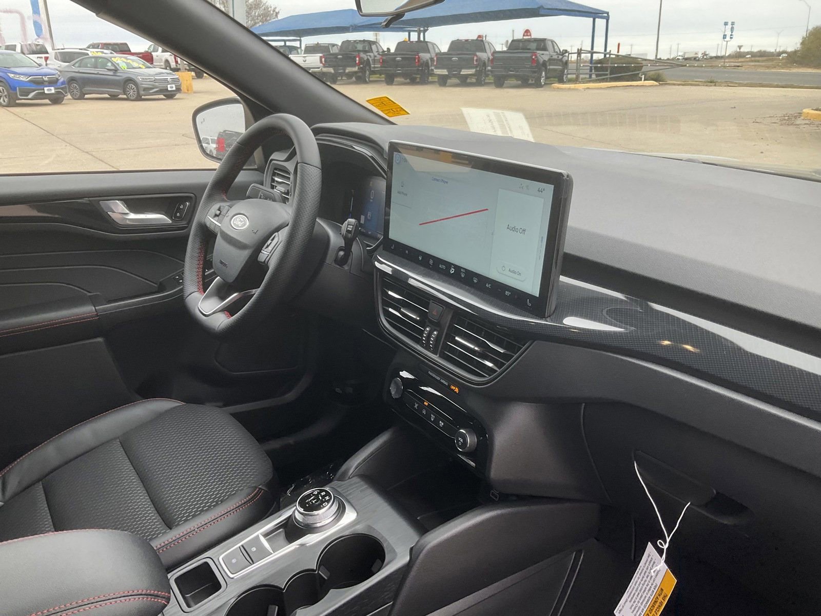 2025 Ford Escape ST-Line photo 13