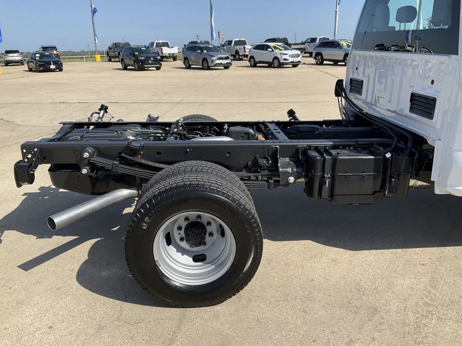 2025 Ford F-350 XL photo 13