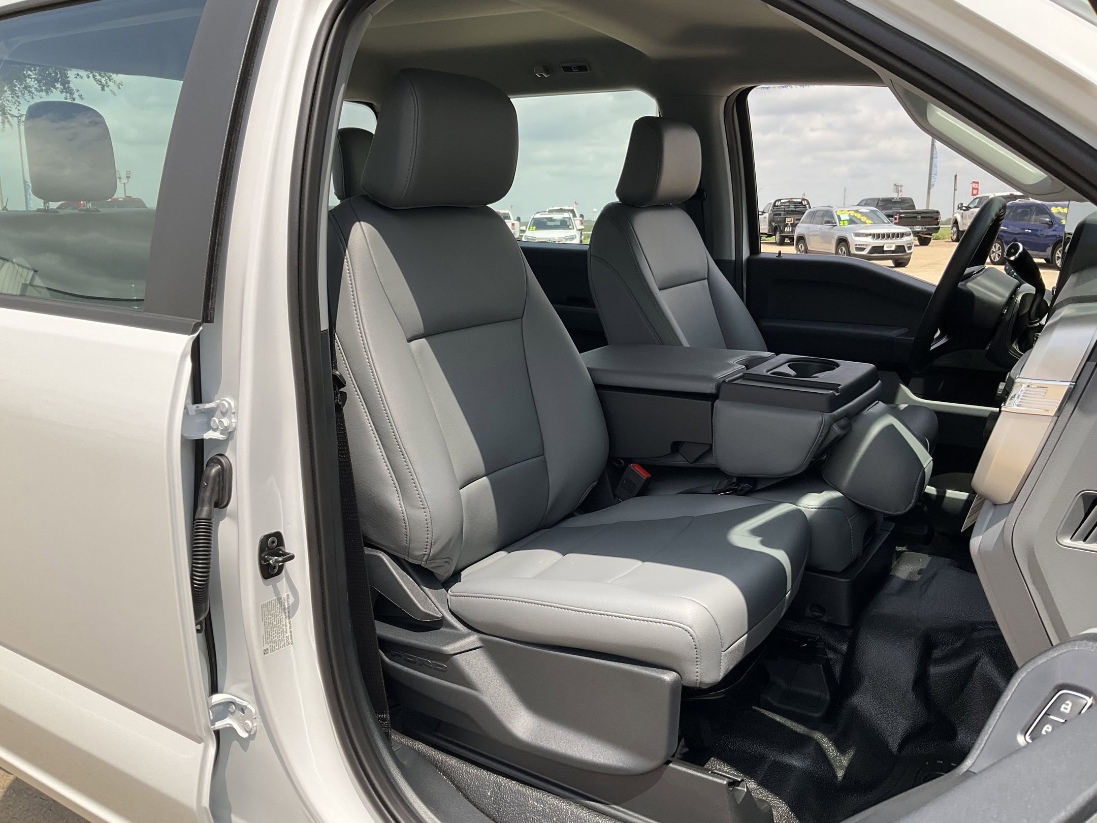 2025 Ford F-350 XL photo 15