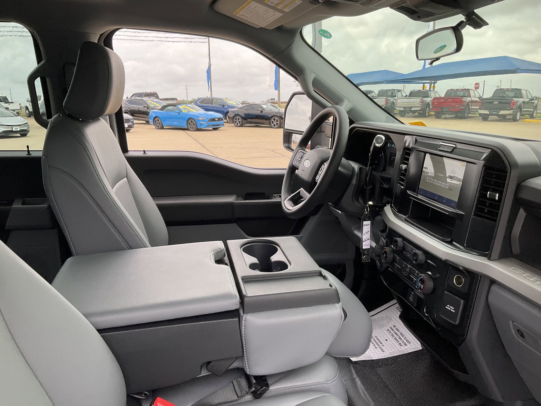 2025 Ford F-350 XL photo 15