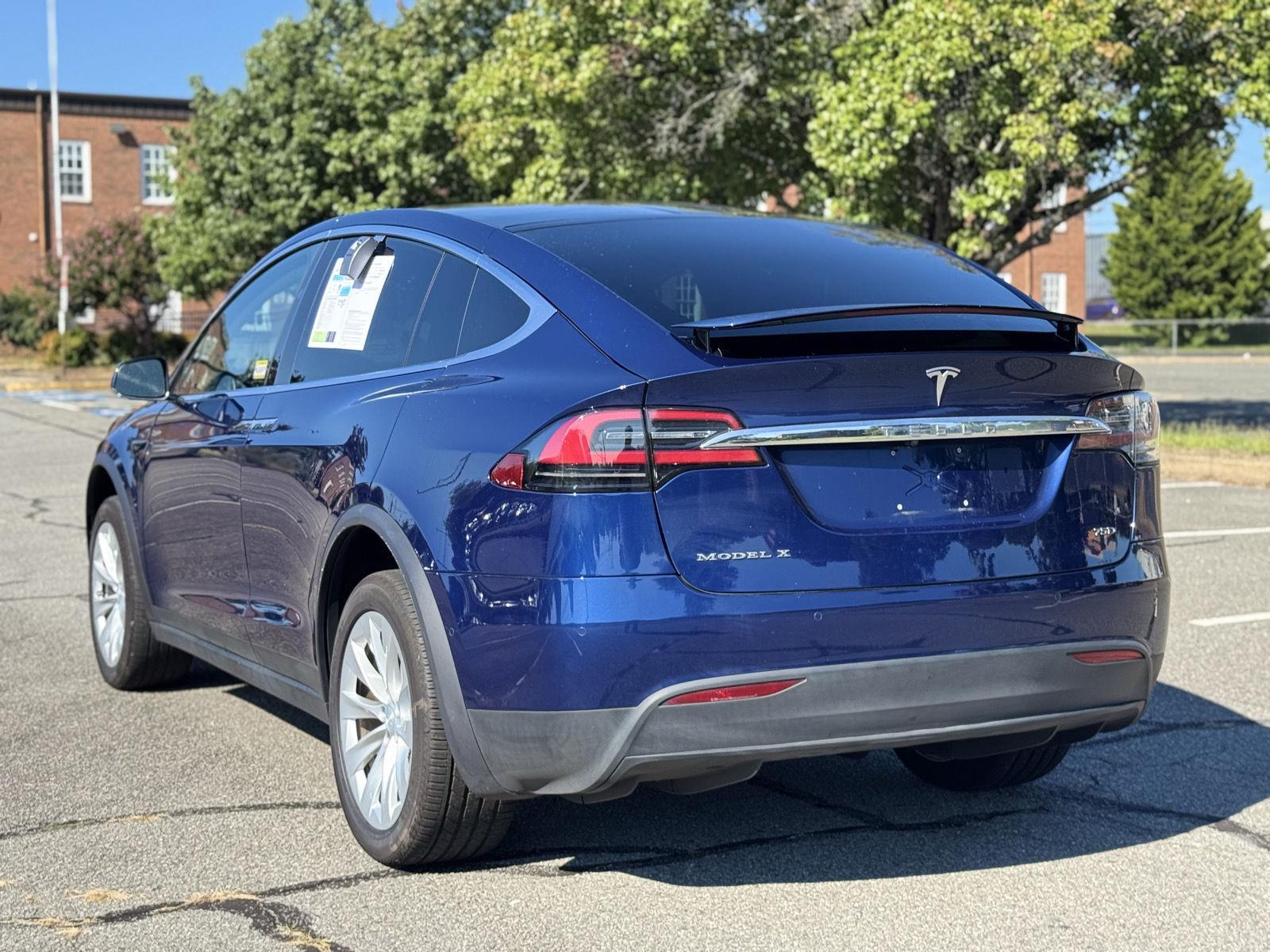 2018 Tesla Model X 75D photo 5
