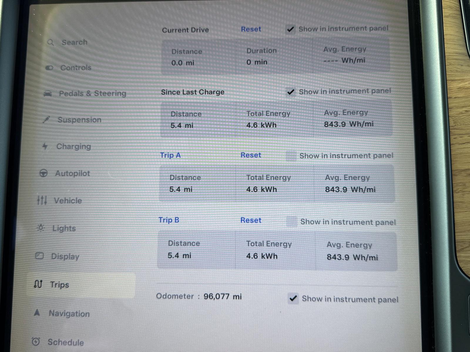 2018 Tesla Model X 75D photo 16