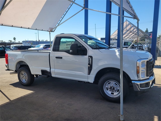 2025 Ford F-250SD XL