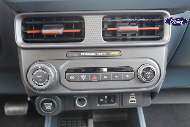 2025 Ford Maverick Lariat photo 11