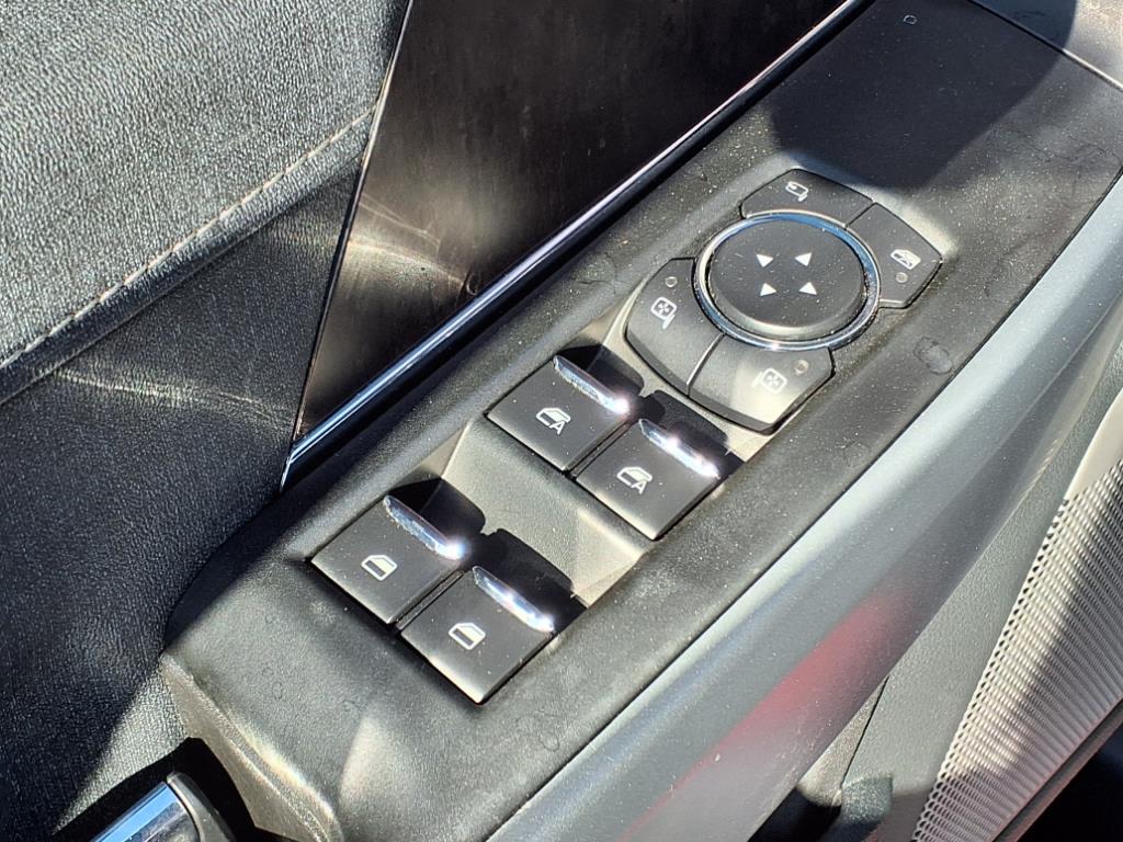 2021 Ford F-150 Lariat photo 12