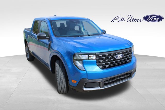 2025 Ford Maverick XLT photo 2