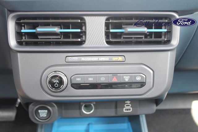 2025 Ford Maverick XLT photo 12