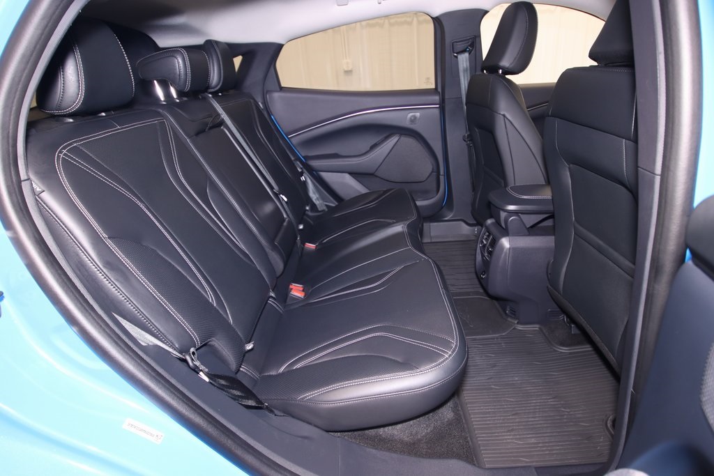 2024 Ford Mustang Mach-E Premium photo 14