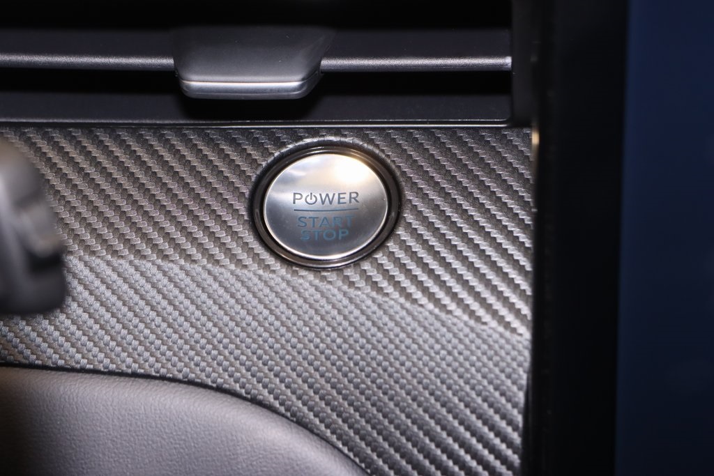 2024 Ford Mustang Mach-E Premium photo 20