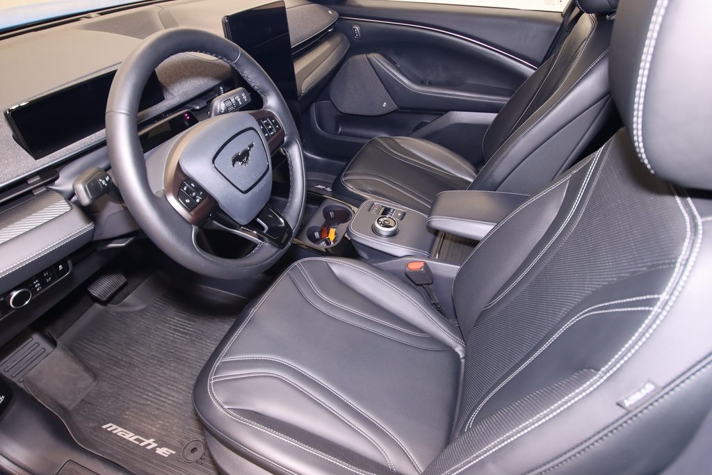 2024 Ford Mustang Mach-E Premium photo 24
