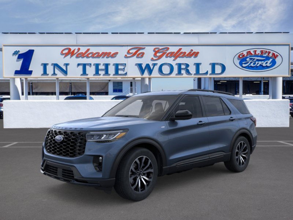 2025 Ford Explorer ST Line