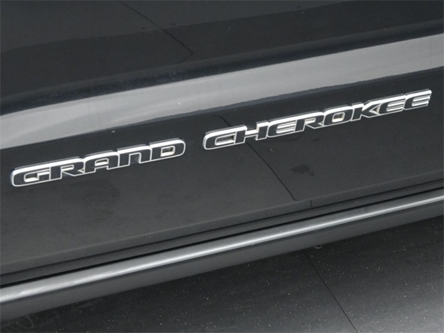 2019 Jeep Grand Cherokee Limited photo 13