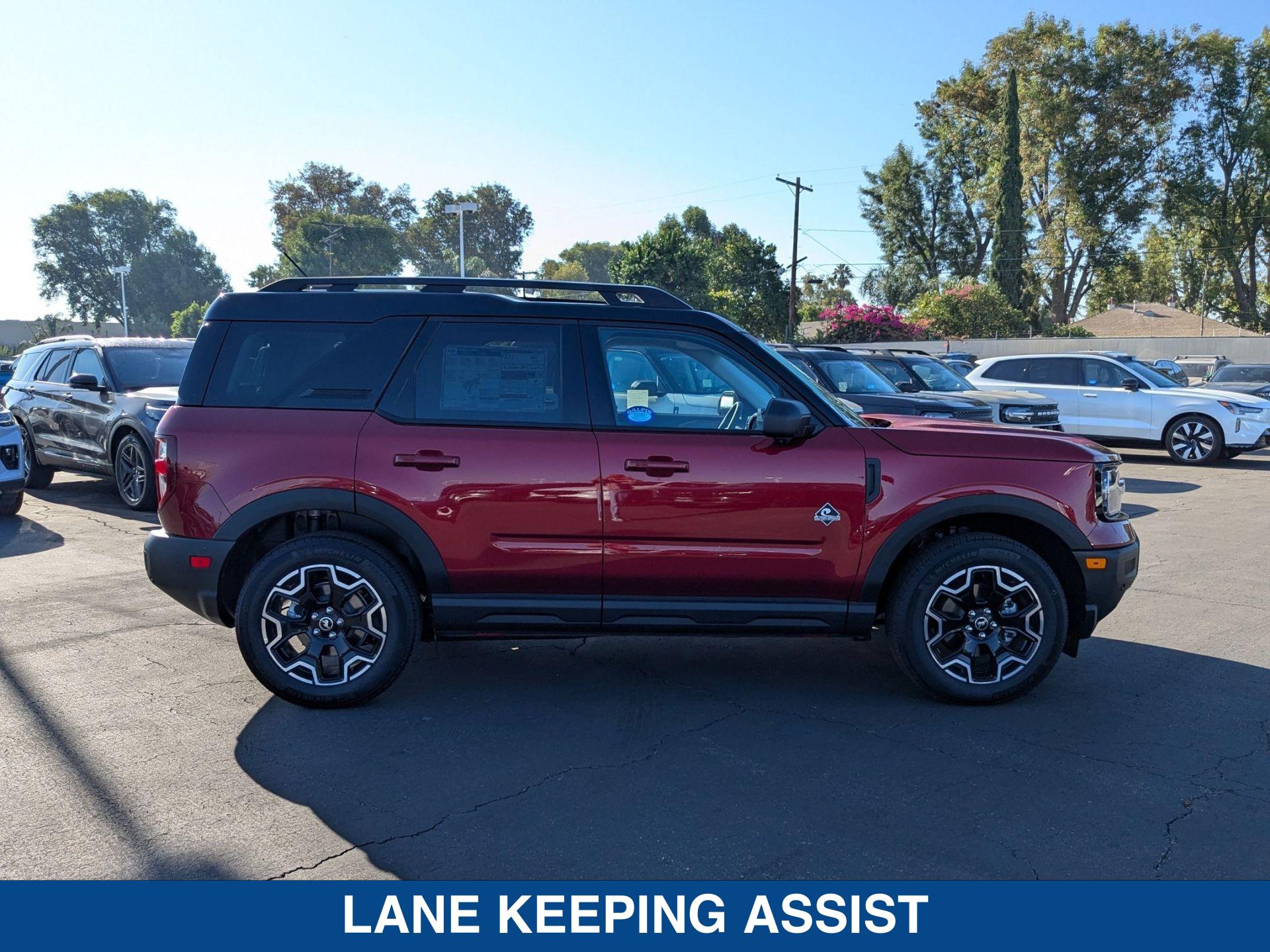 2025 Ford Bronco Sport Outer Banks photo 9