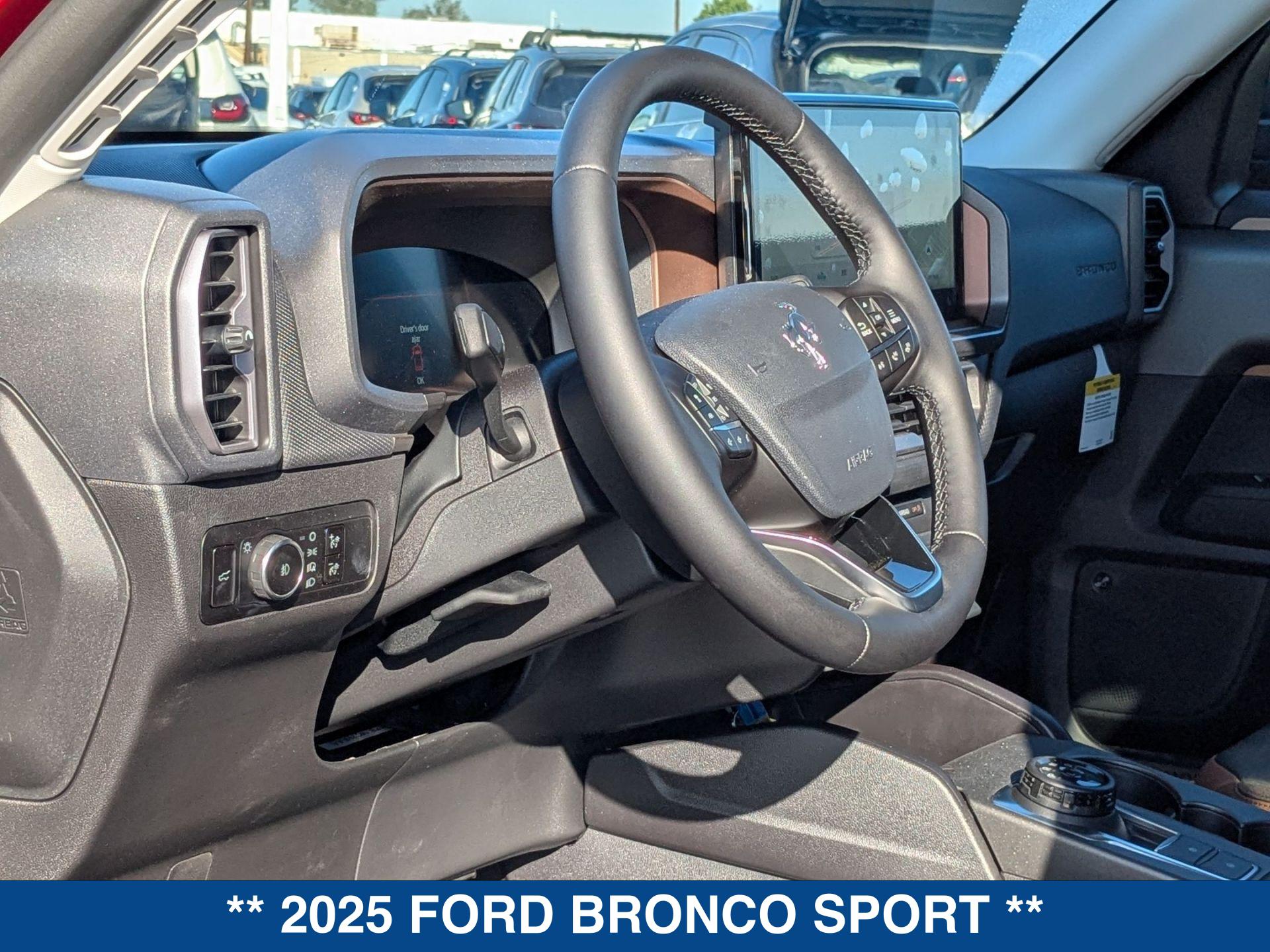 2025 Ford Bronco Sport Outer Banks photo 12