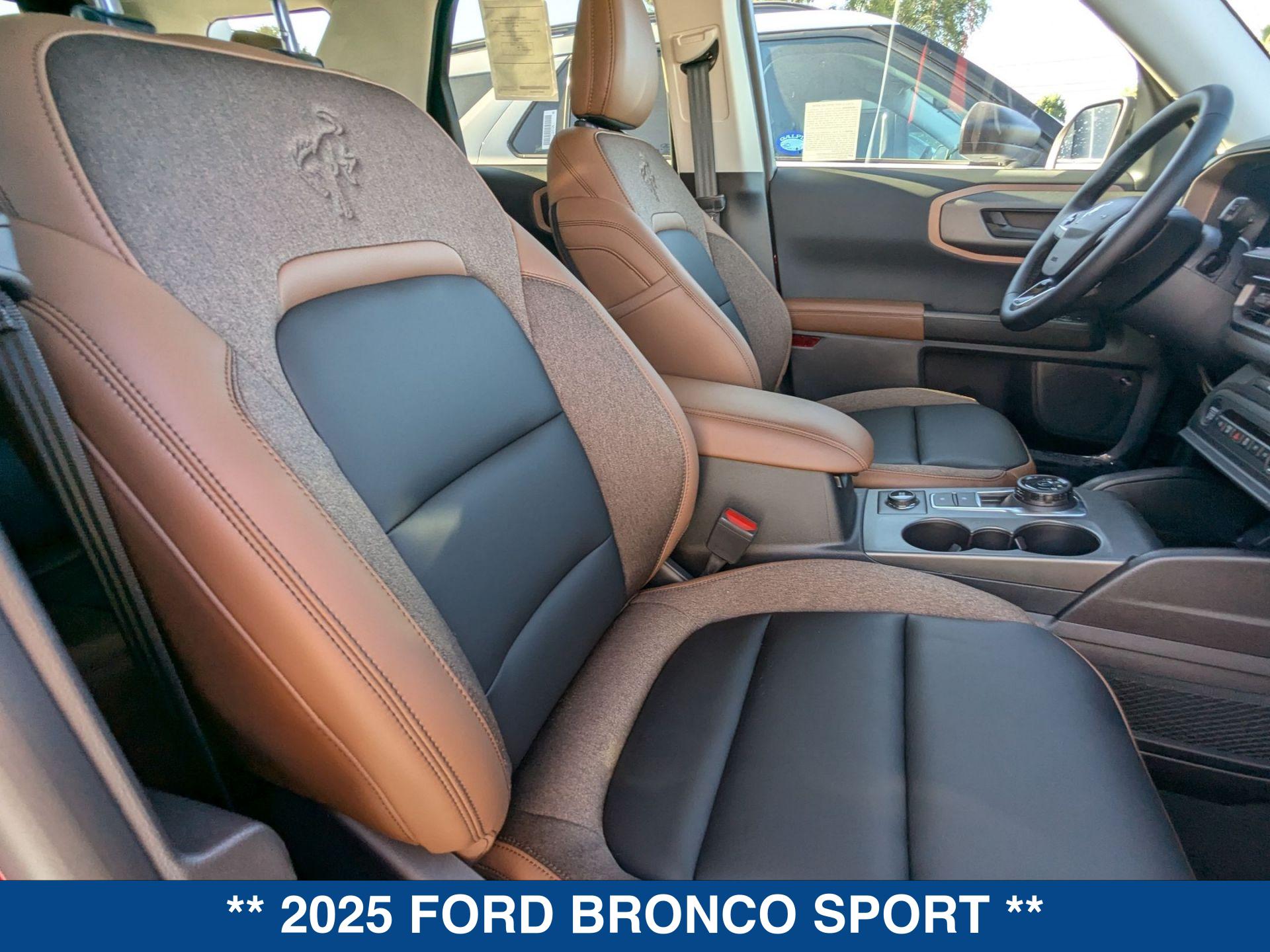 2025 Ford Bronco Sport Outer Banks photo 21