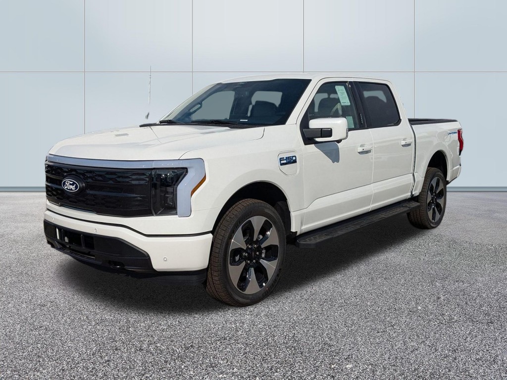 2025 Ford F-150 Lightning Platinum