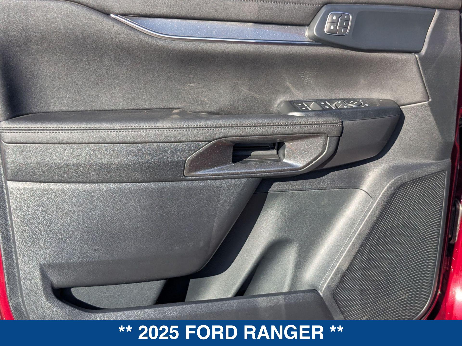2025 Ford Ranger Lariat photo 13
