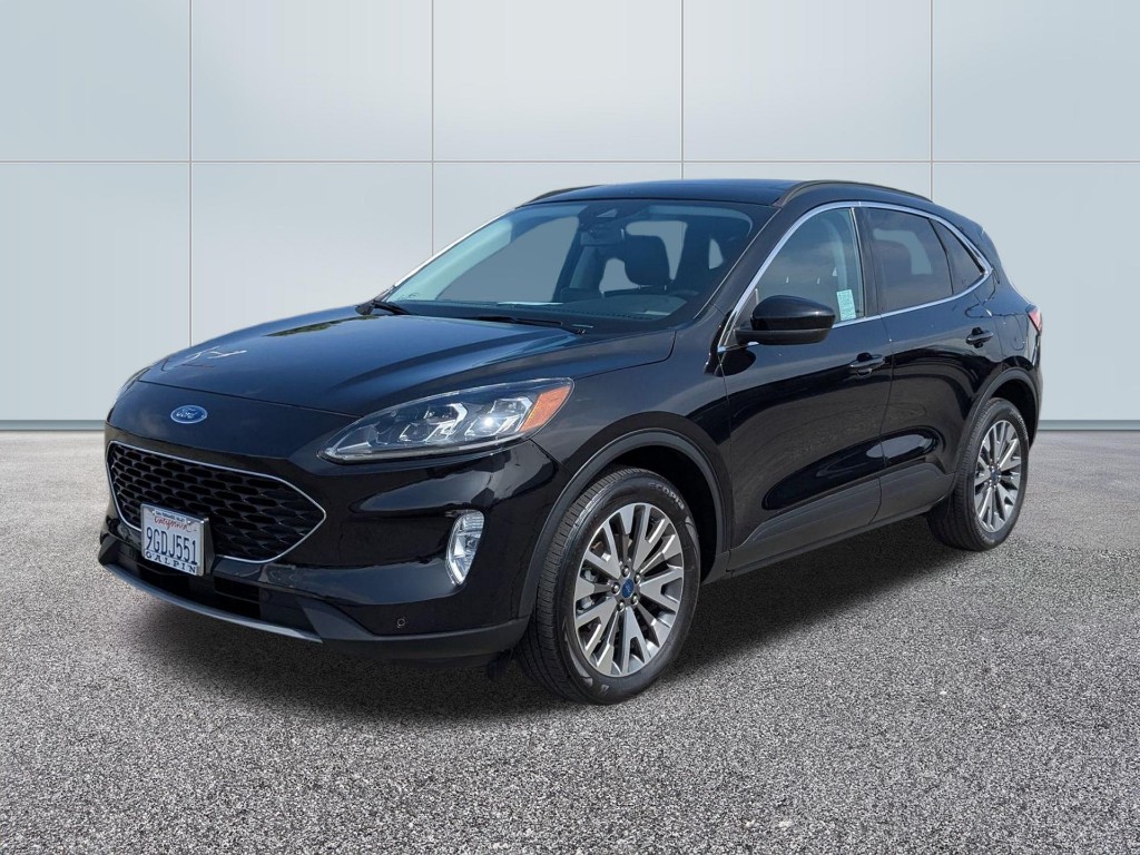 2022 Ford Escape Titanium