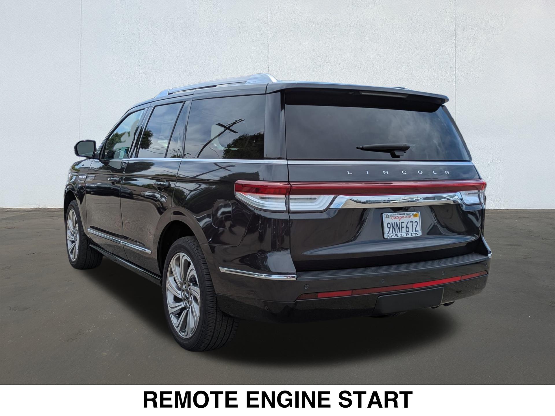 2024 Lincoln Navigator Reserve photo 2