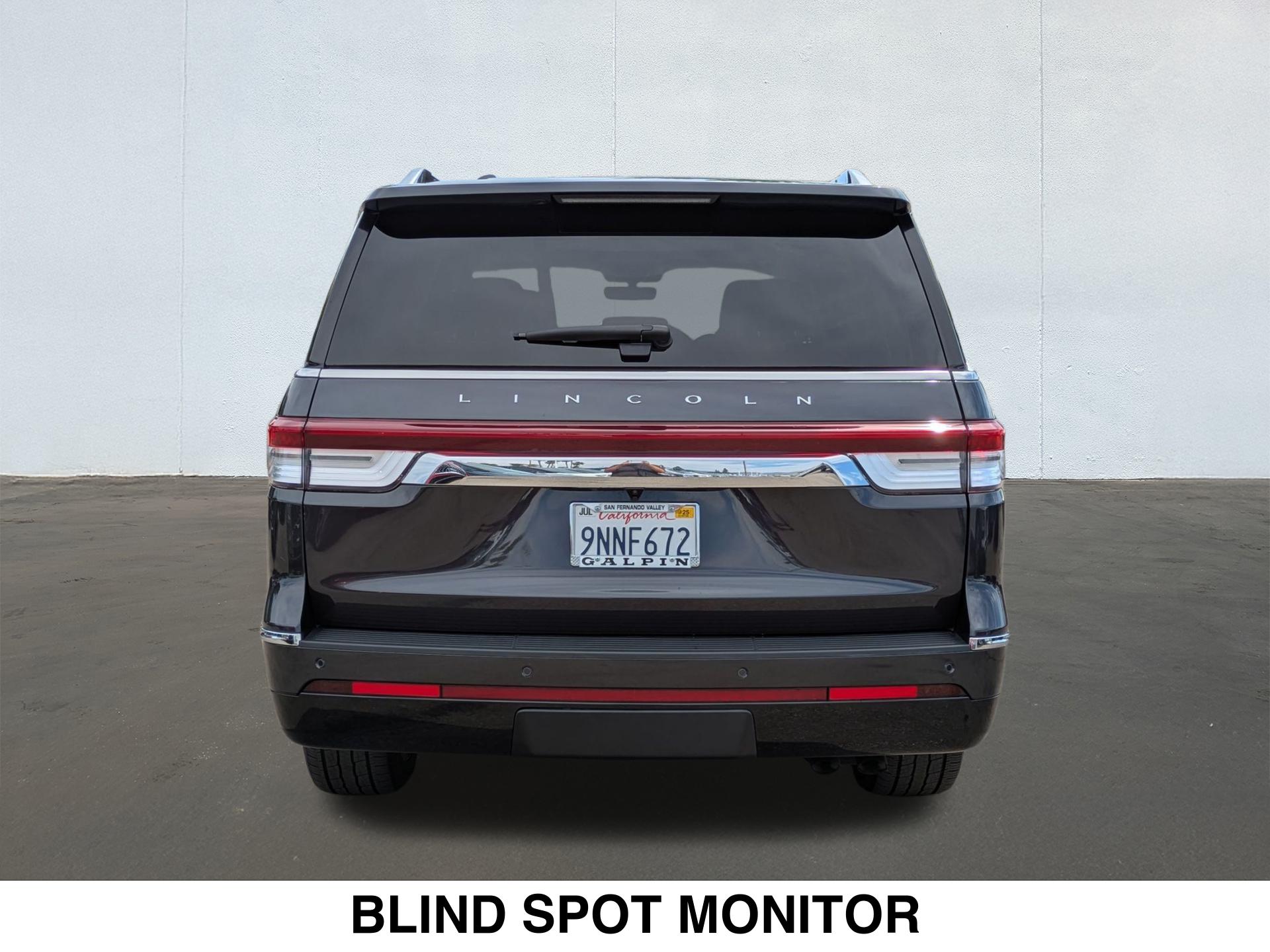 2024 Lincoln Navigator Reserve photo 3