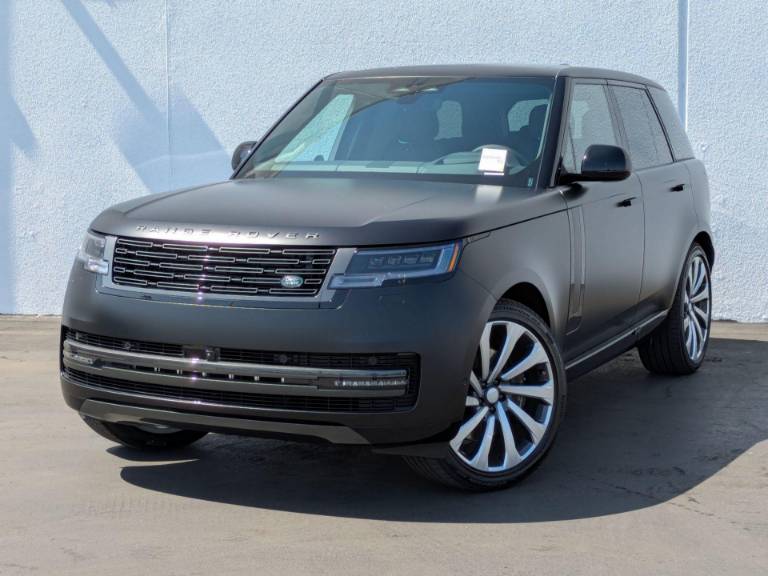 2025 Land Rover Range Rover P530 SE