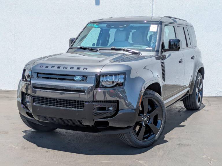 2025 Land Rover Defender 110 P400 X-Dynamic SE