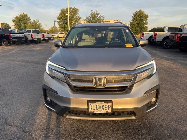 Used 2019 Honda Pilot Touring with VIN 5FNYF6H69KB017865 for sale in Kansas City
