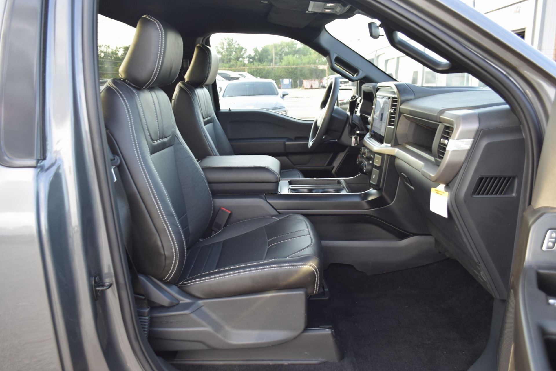 2025 Ford F-150 XL photo 20