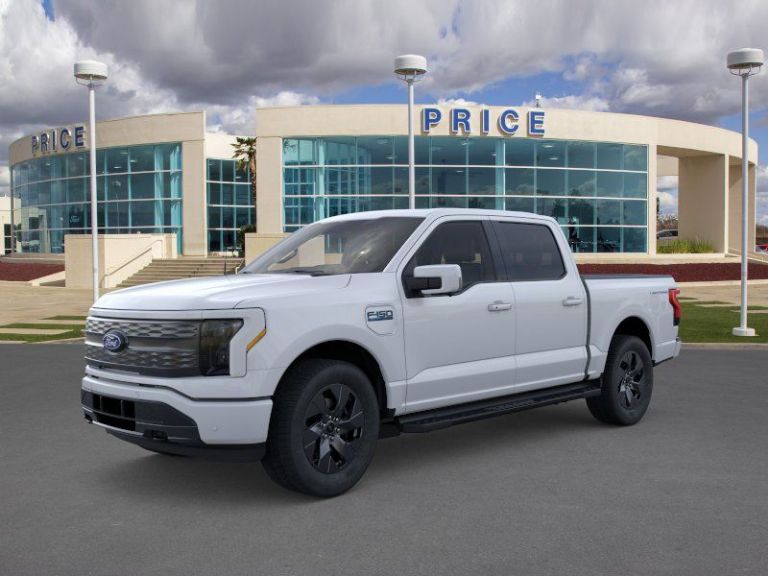 2025 Ford F-150 Lightning LARIAT®