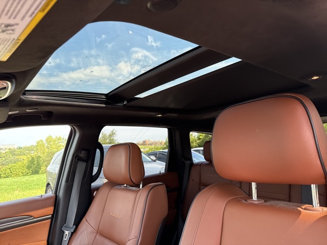 2021 Jeep Grand Cherokee Summit photo 6