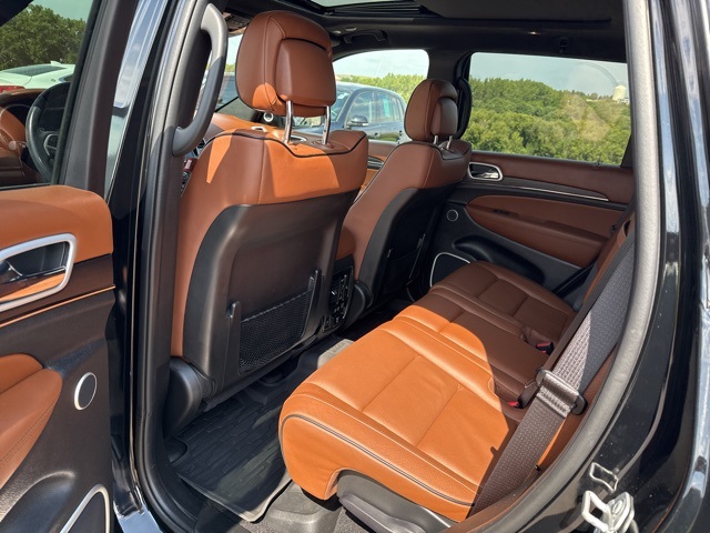 2021 Jeep Grand Cherokee Summit photo 7