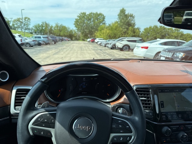 2021 Jeep Grand Cherokee Summit photo 16