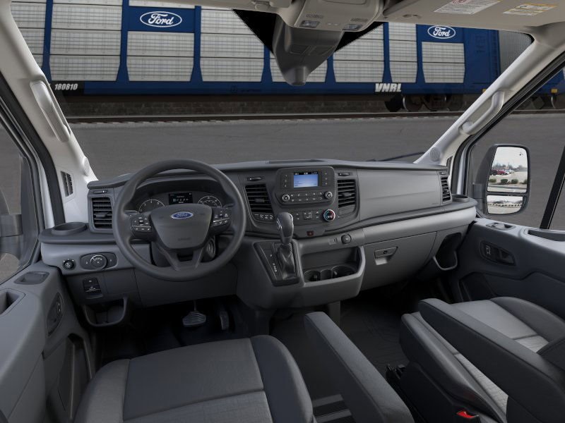 2025 Ford Transit photo 9