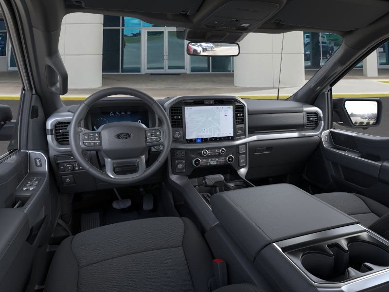2025 Ford F-150 XLT photo 6