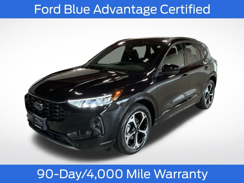 2023 Ford Escape ST-Line Select photo 13