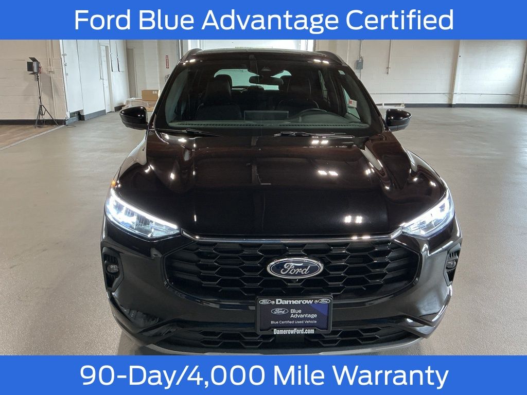 2023 Ford Escape ST-Line Select photo 7