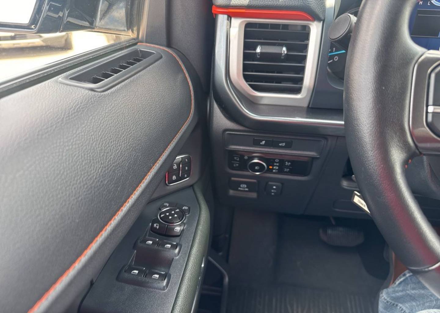 2024 Ford Expedition Timberline - Photo 13