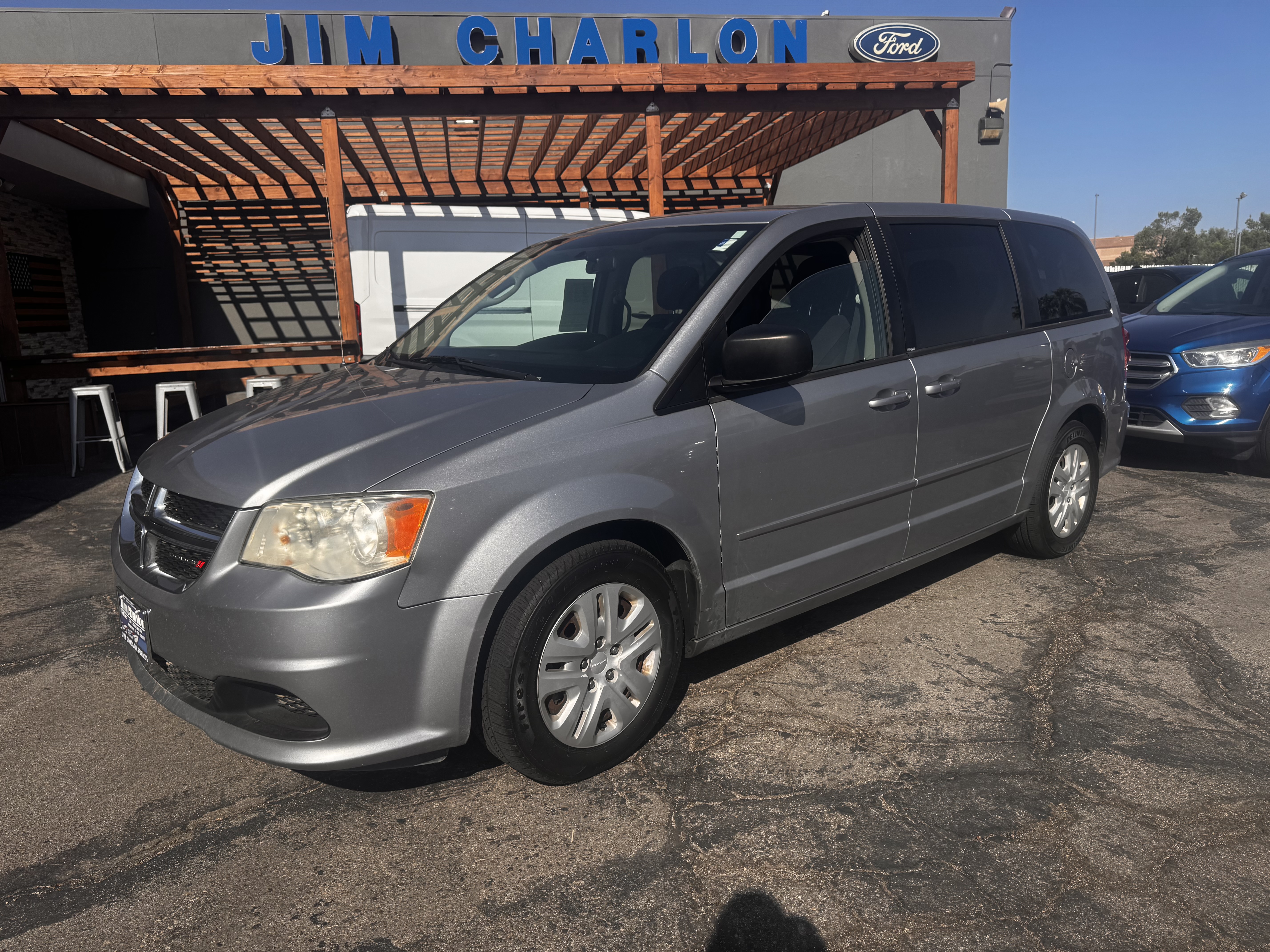 Used 2014 Dodge Grand Caravan SE