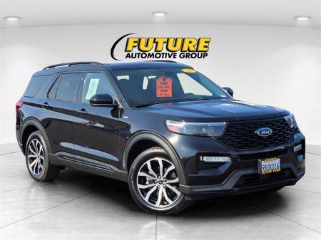 2022 Ford Explorer ST-Line