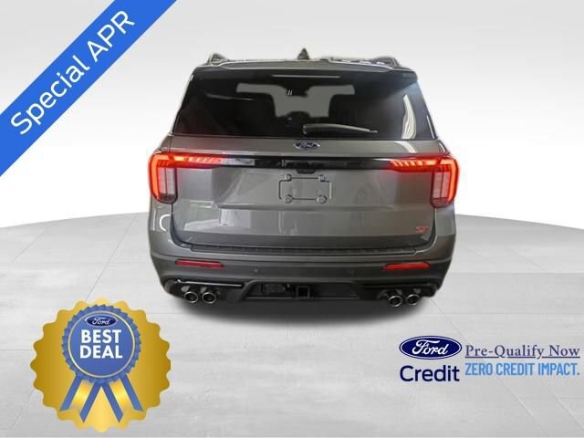 2025 Ford Explorer ST photo 14