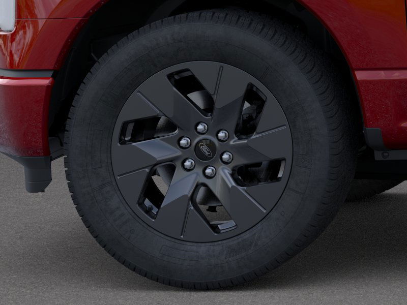 2025 Ford F-150 Lightning photo 18